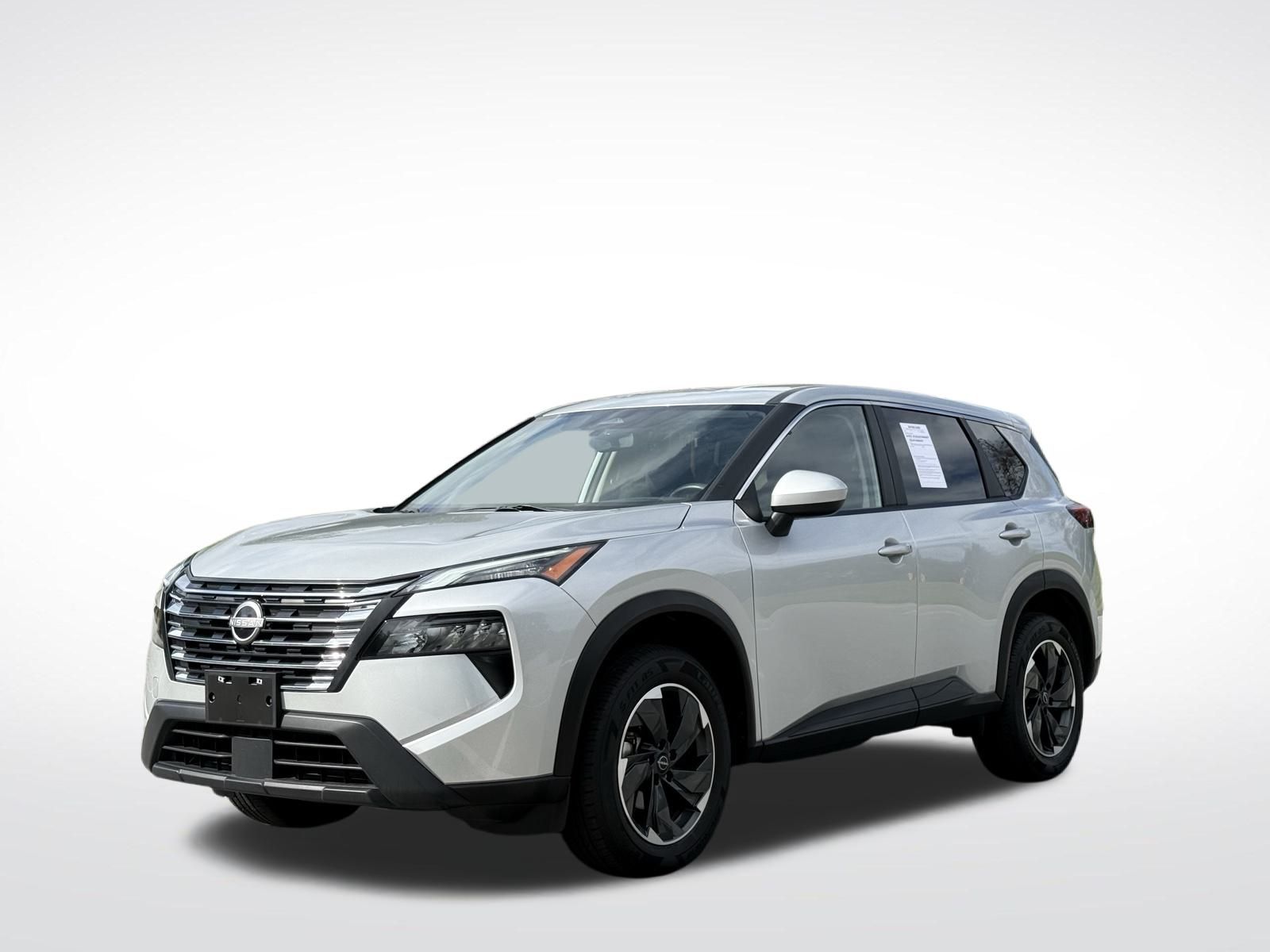 2024 Nissan Rogue SV Image 2 of 33