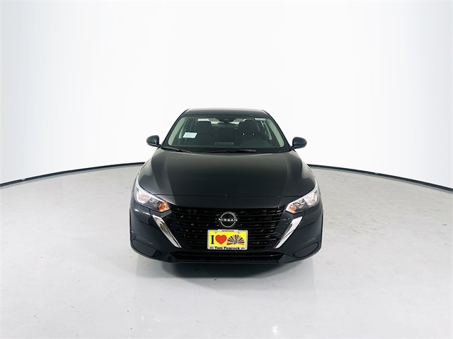 Vehicle image 2 of 27