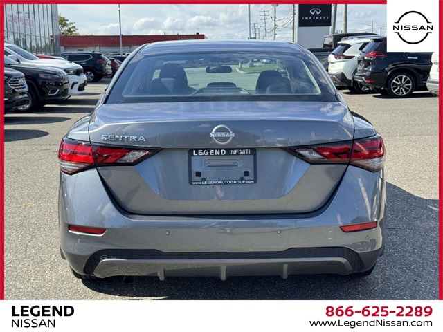 2024 Nissan Sentra S Image 5 of 31
