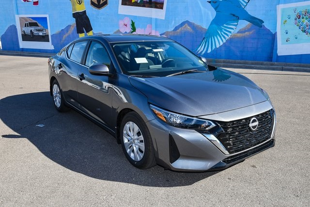 Vehicle image 4 of 37