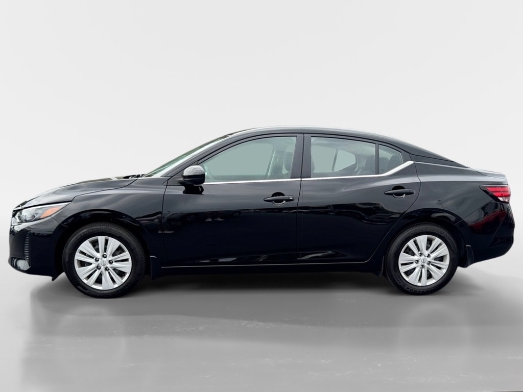 Vehicle image 8 of 22