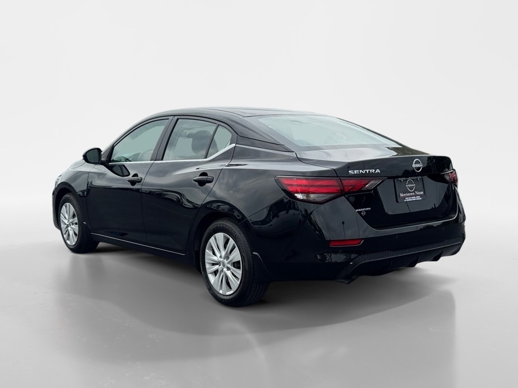 Vehicle image 7 of 22