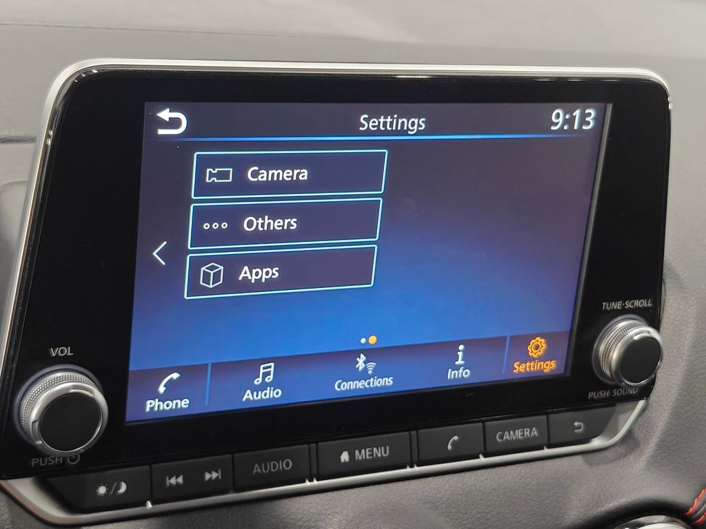 Vehicle image 34 of 52