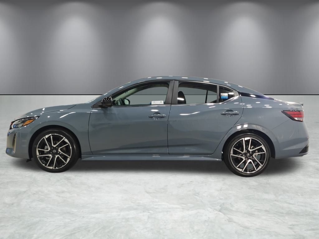 Vehicle image 2 of 52