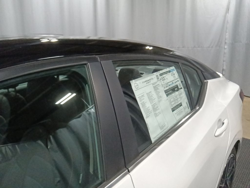Vehicle image 22 of 55