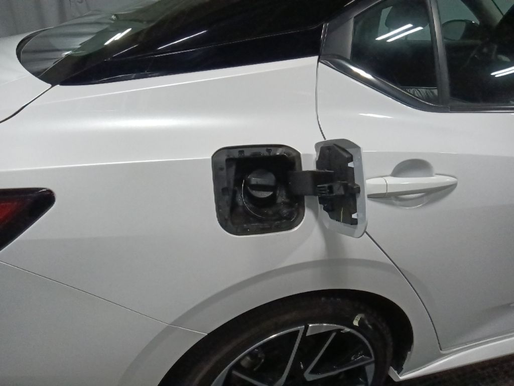 Vehicle image 20 of 55