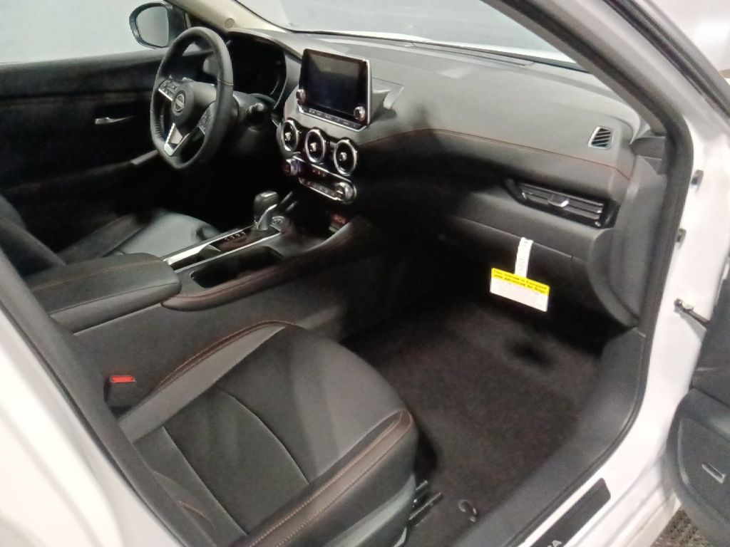 Vehicle image 38 of 55
