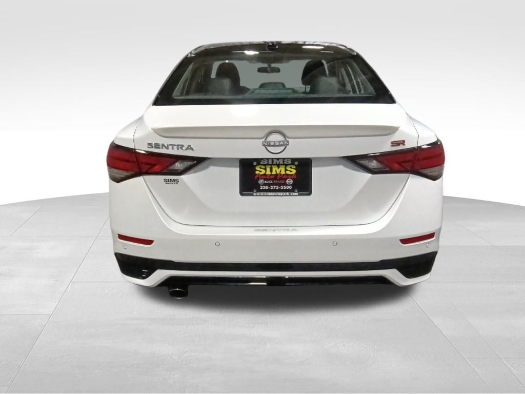 Vehicle image 7 of 55