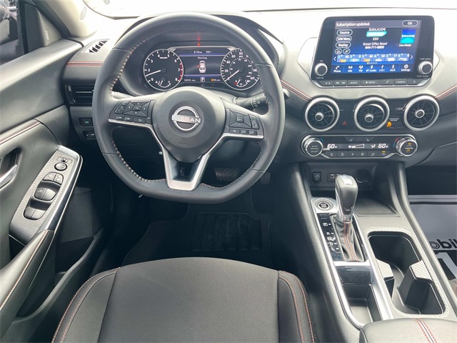 Vehicle image 16 of 42