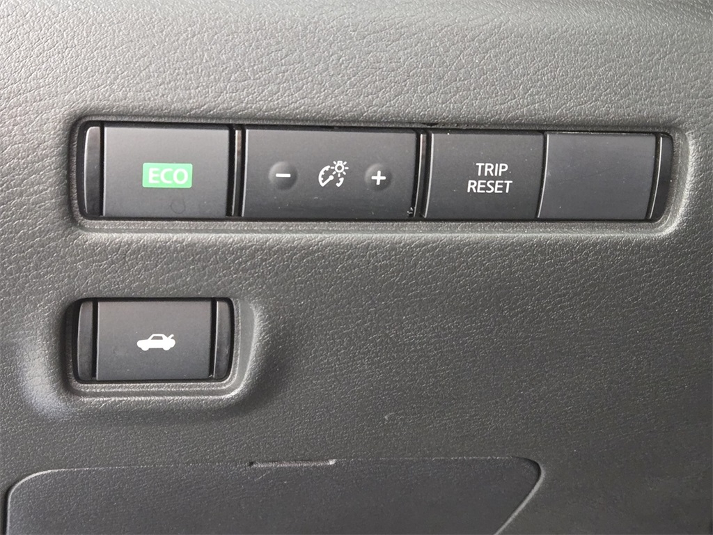 Vehicle image 32 of 32