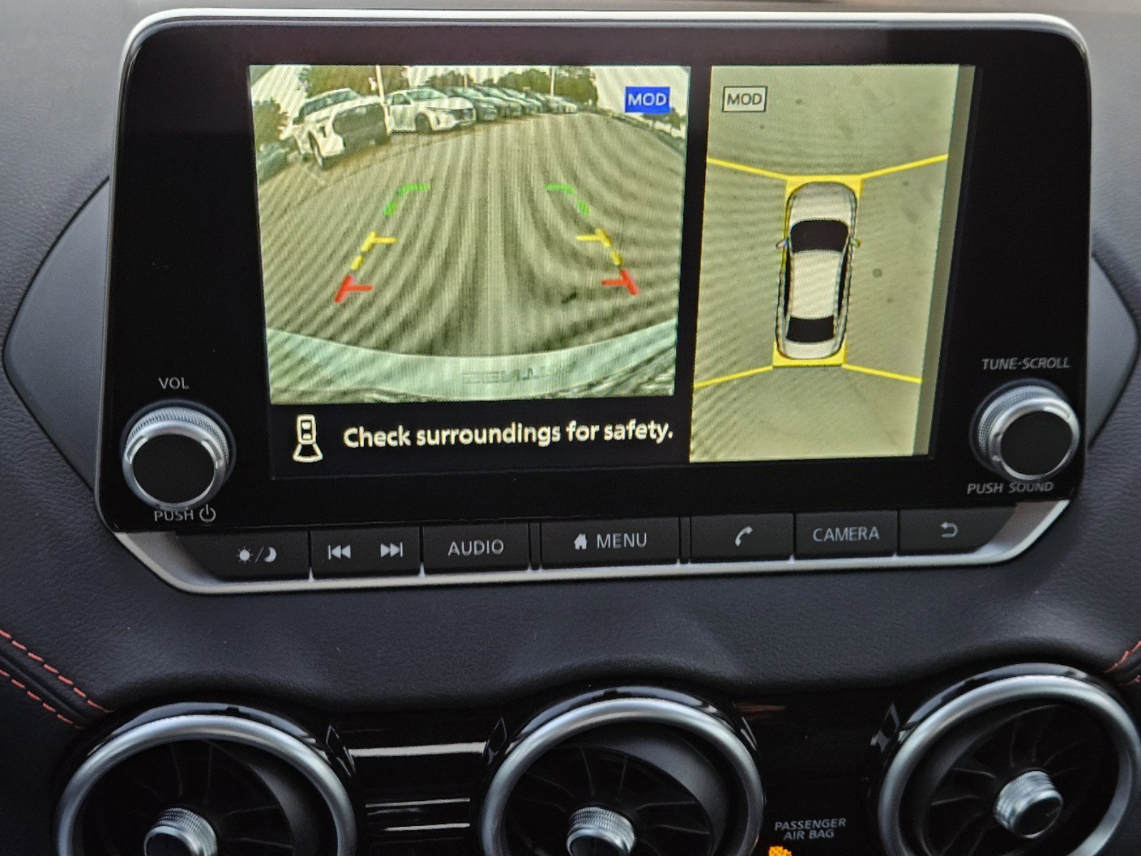Vehicle image 12 of 22