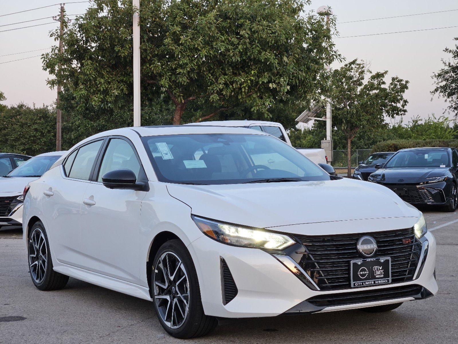 Vehicle image 2 of 22