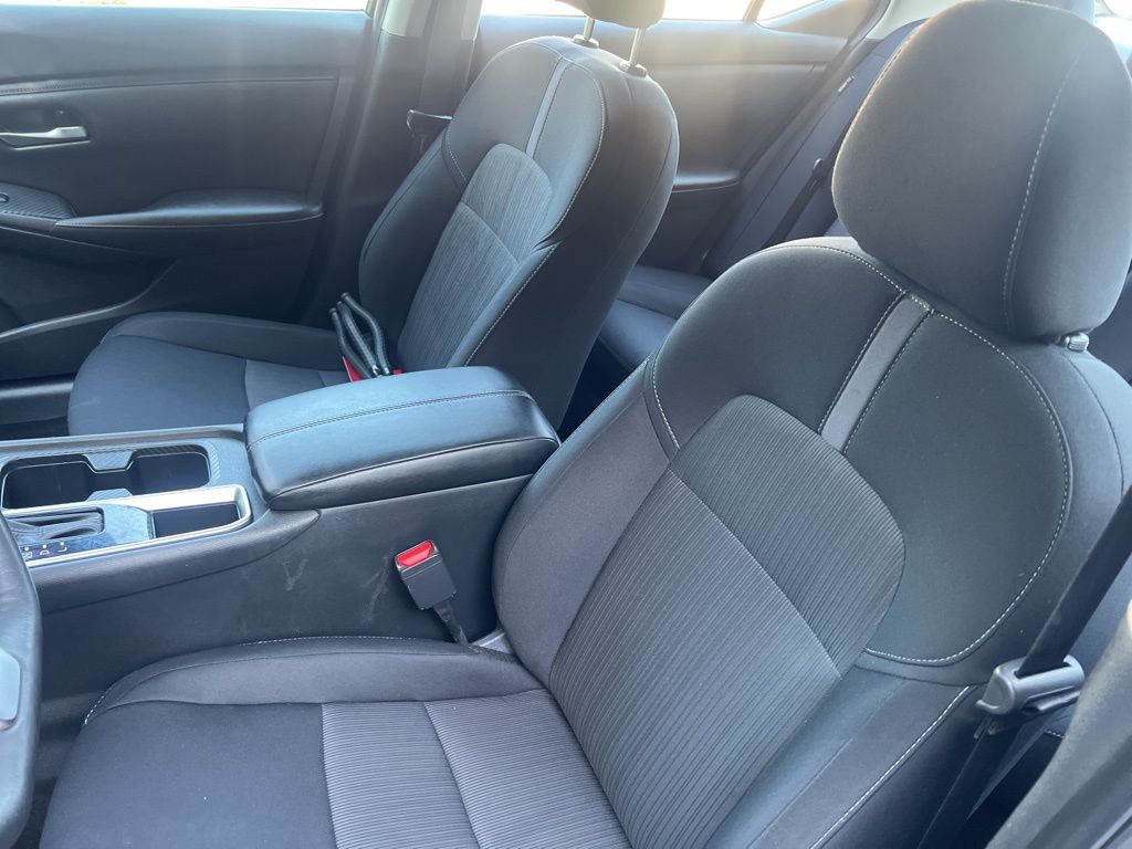 2024 Nissan Sentra SV Image 22 of 56