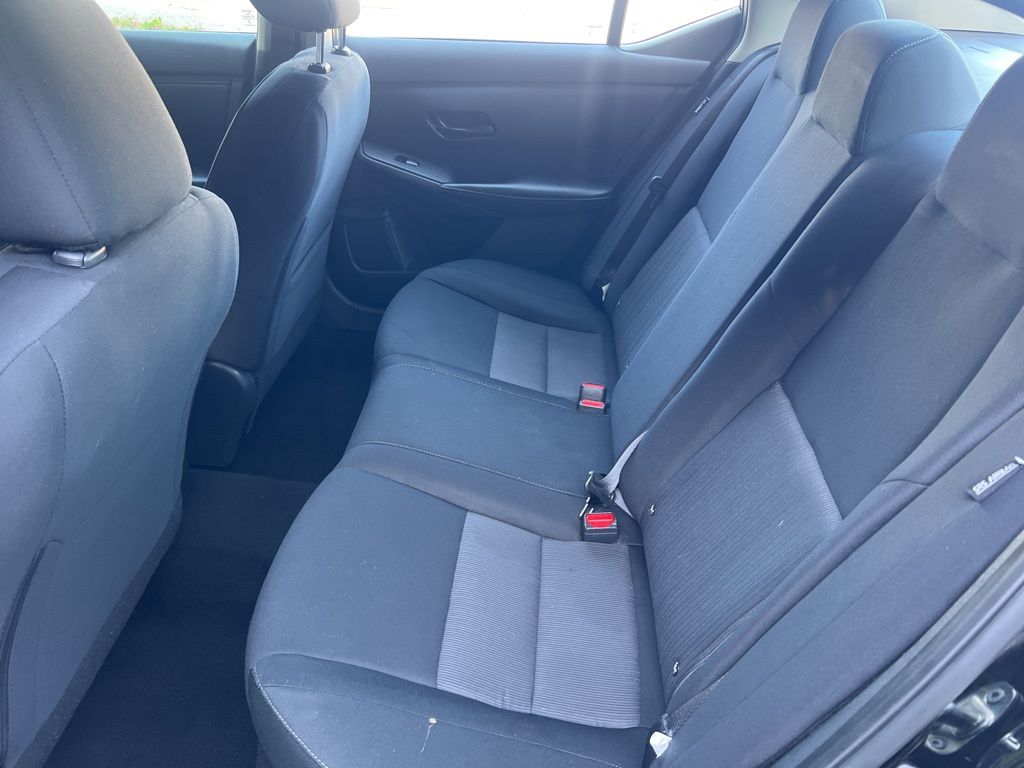 2024 Nissan Sentra SV Image 21 of 56