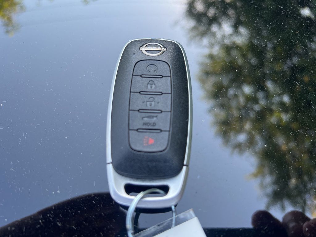 2024 Nissan Sentra SV Image 43 of 56