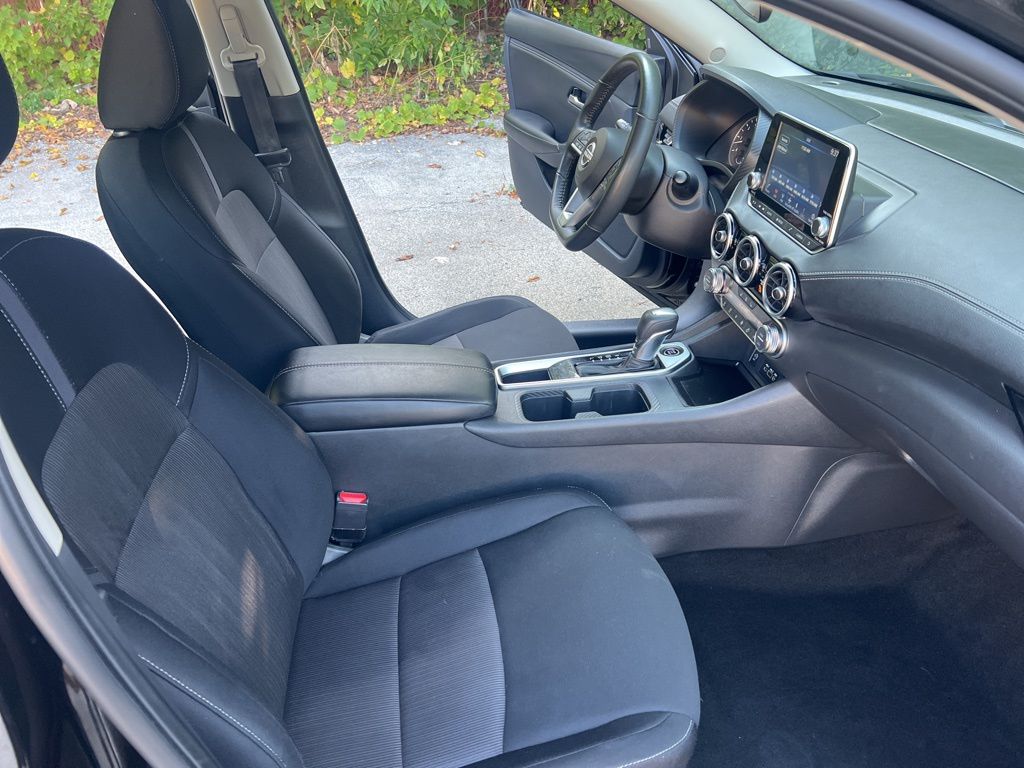2024 Nissan Sentra SV Image 23 of 56