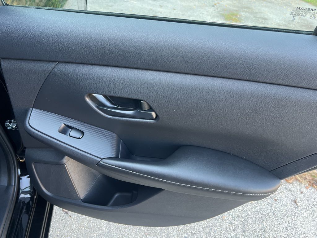 2024 Nissan Sentra SV Image 38 of 56