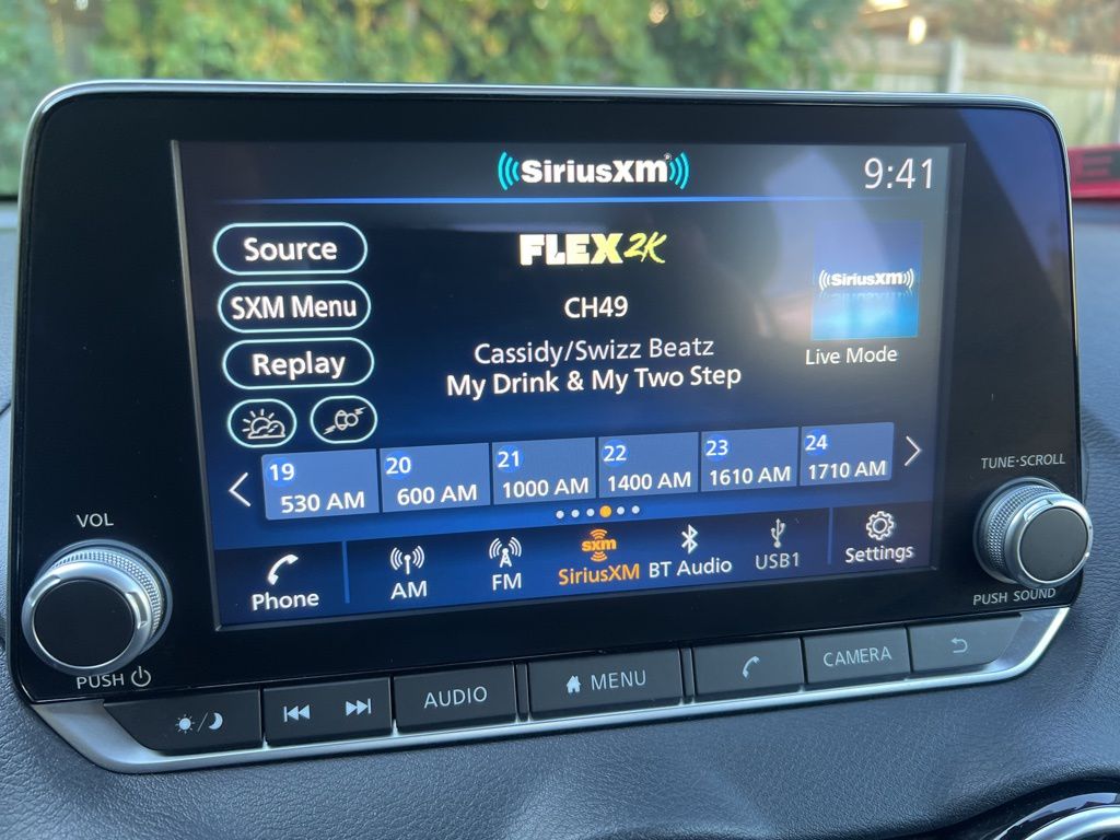 2024 Nissan Sentra SV Image 35 of 56