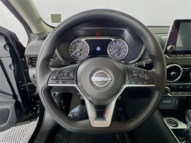 Vehicle image 12 of 36