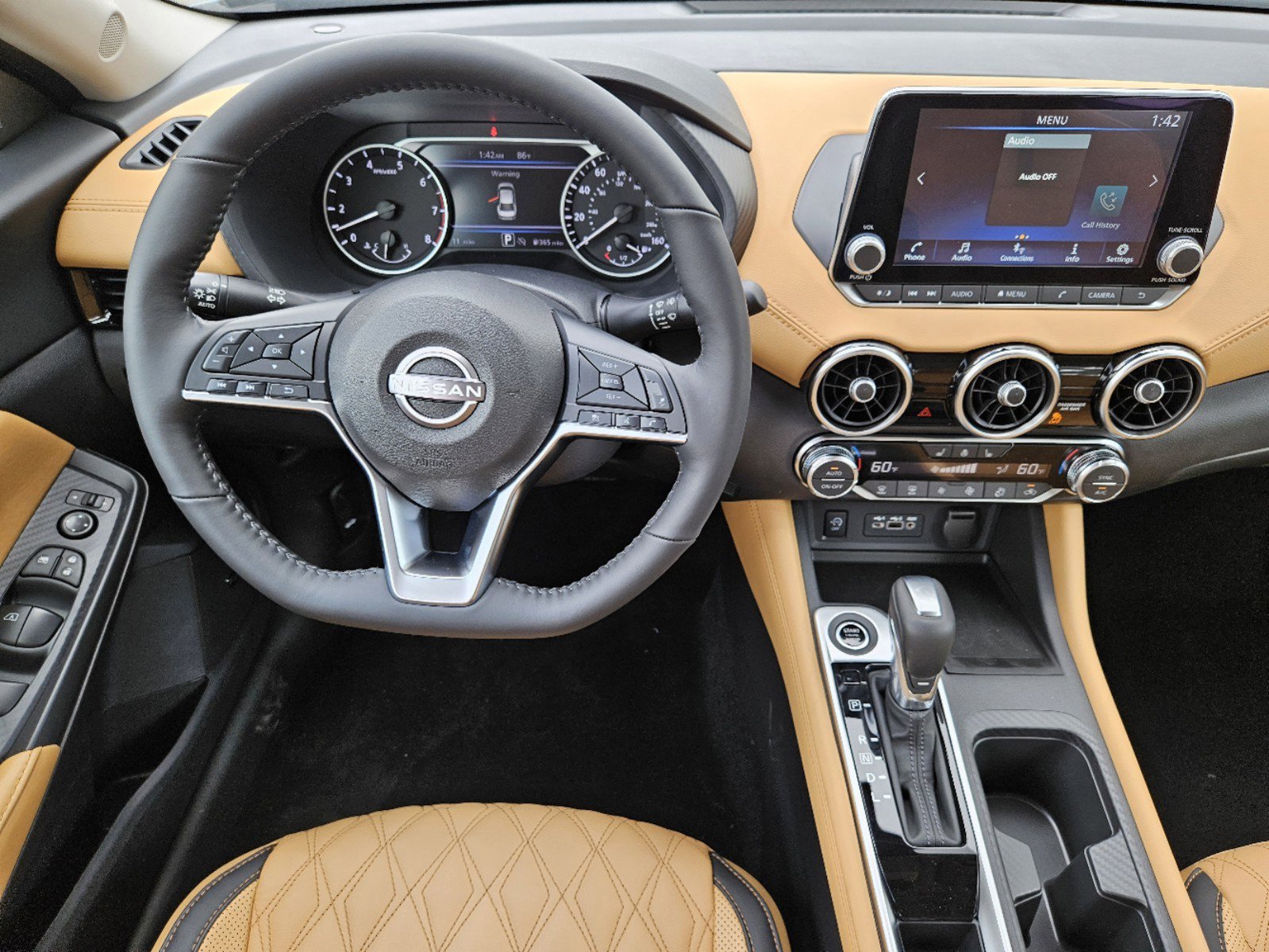 Vehicle image 18 of 23