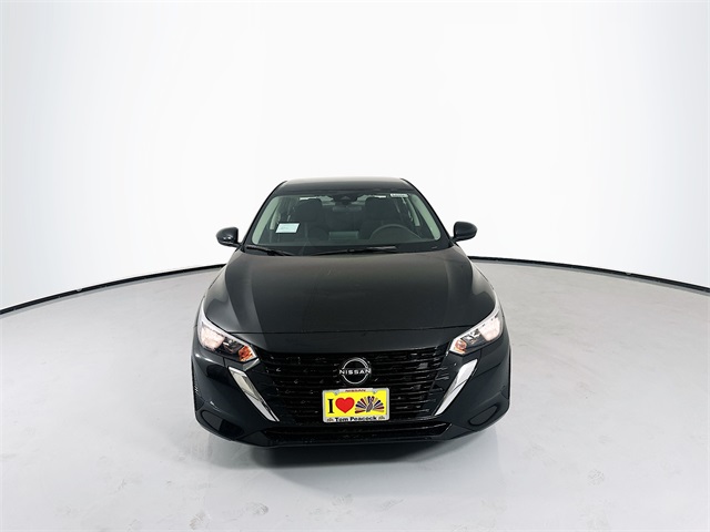 Vehicle image 2 of 28