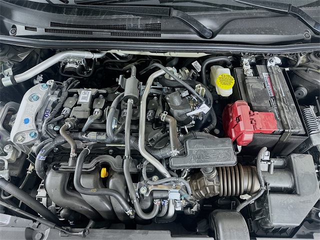 Vehicle image 9 of 28