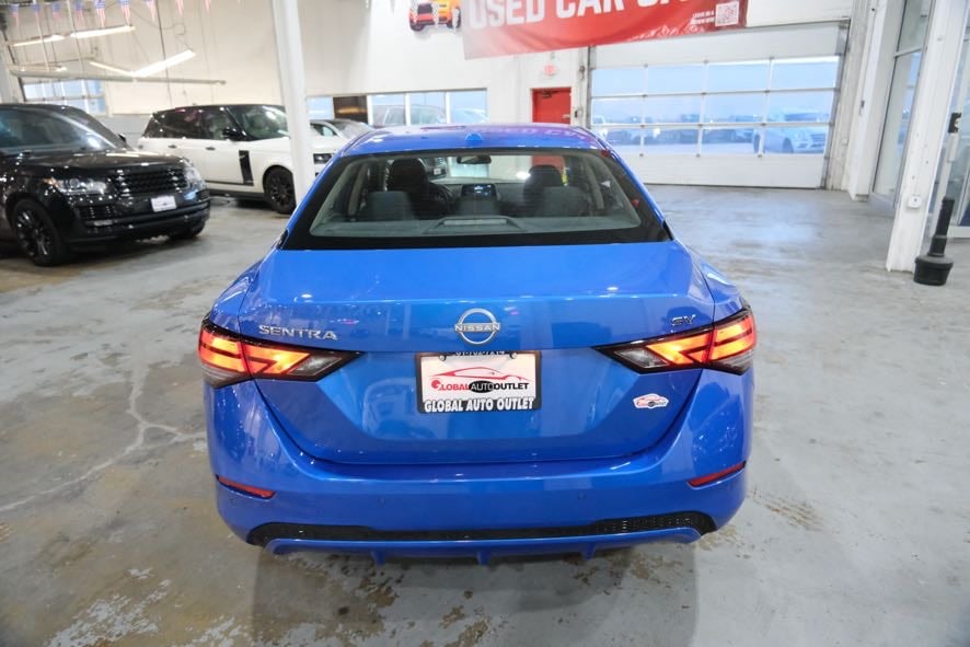 2024 Nissan Sentra SV Image 9 of 37