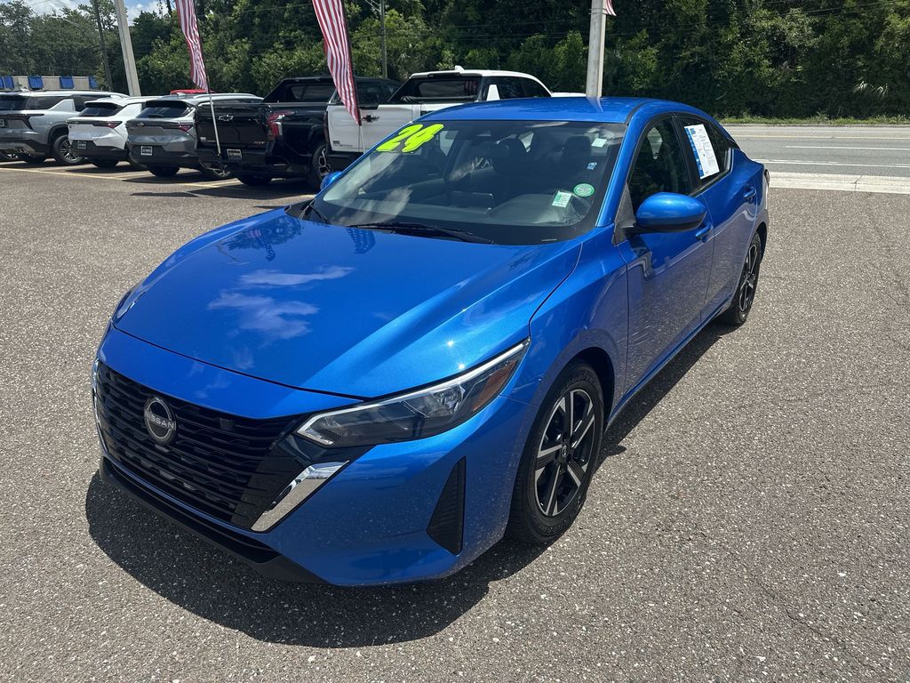 2024 Nissan Sentra SV Image 1 of 32