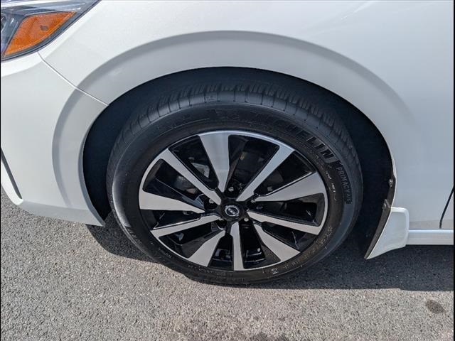 2024 Nissan Sentra SV Image 6 of 24