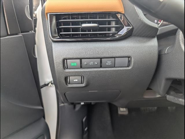 2024 Nissan Sentra SV Image 21 of 24