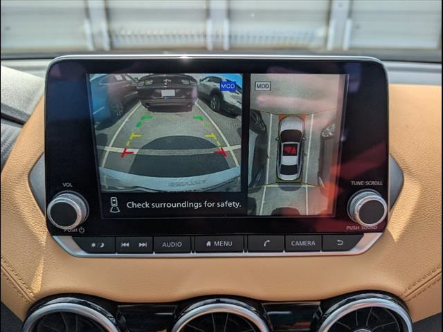 2024 Nissan Sentra SV Image 14 of 24