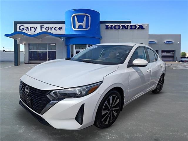 2024 Nissan Sentra SV Image 1 of 24