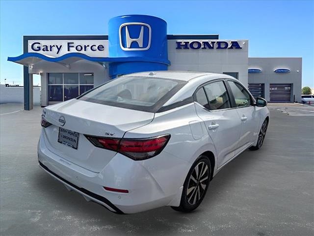 2024 Nissan Sentra SV Image 3 of 24