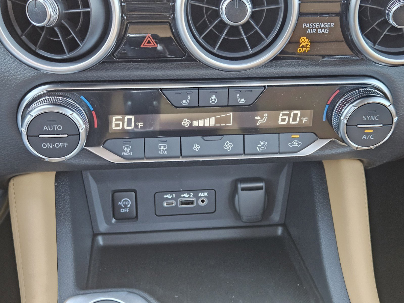 Vehicle image 15 of 24