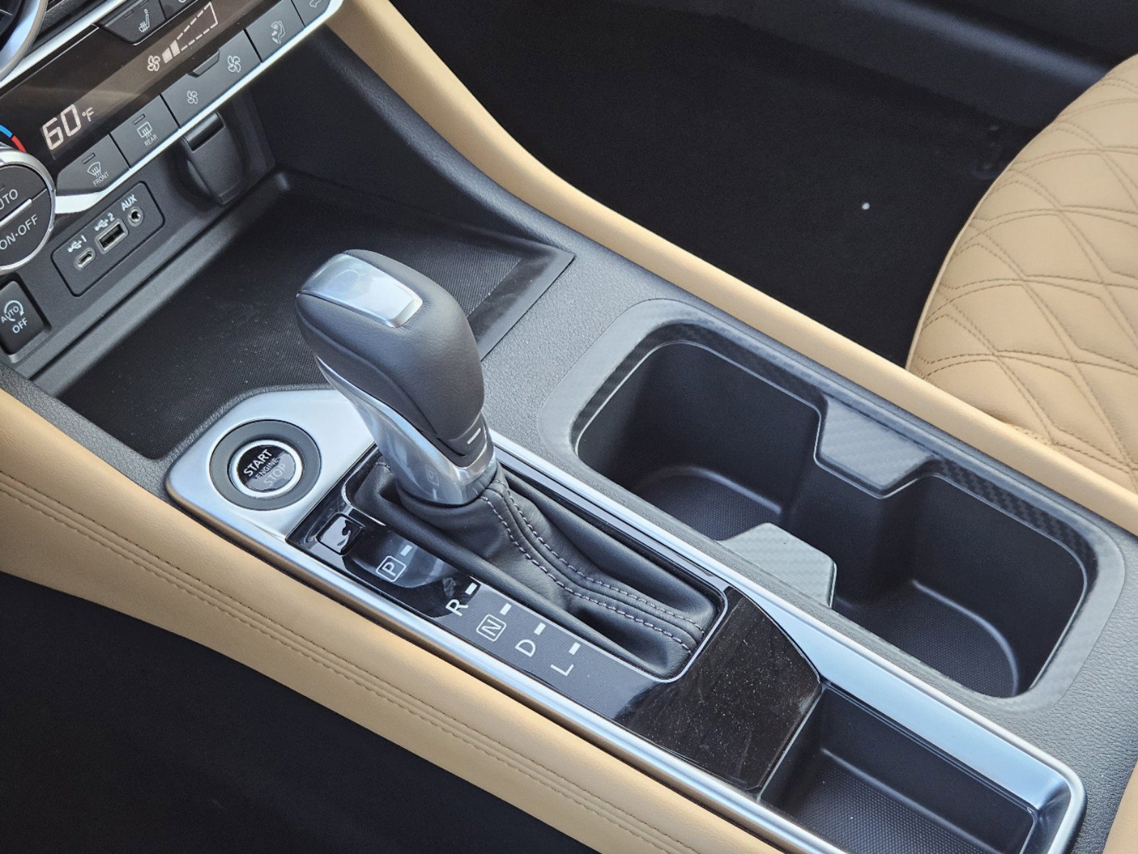 Vehicle image 15 of 23