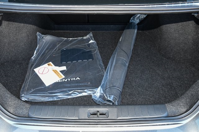 Vehicle image 20 of 36
