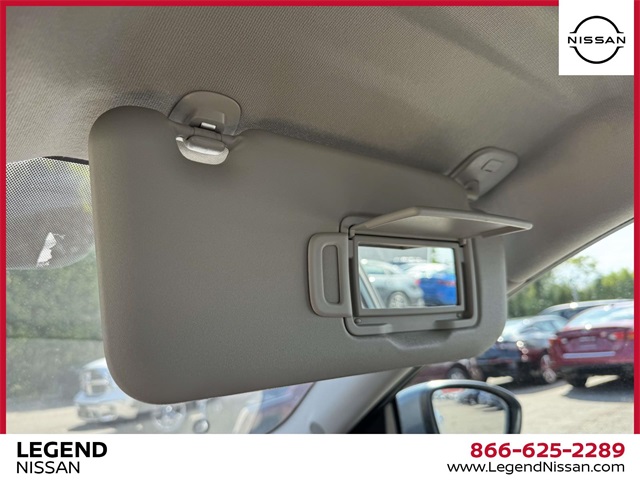 2024 Nissan Sentra SV Image 24 of 31