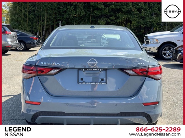 2024 Nissan Sentra SV Image 5 of 31