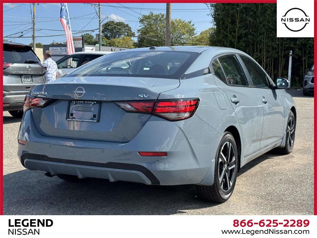 2024 Nissan Sentra SV Image 4 of 31