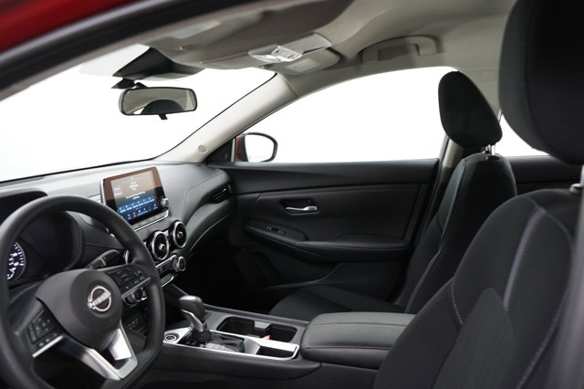 Vehicle image 16 of 26