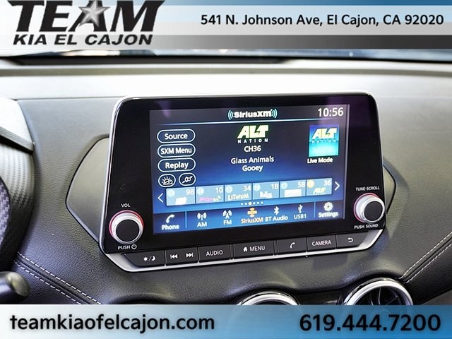 Vehicle image 25 of 44