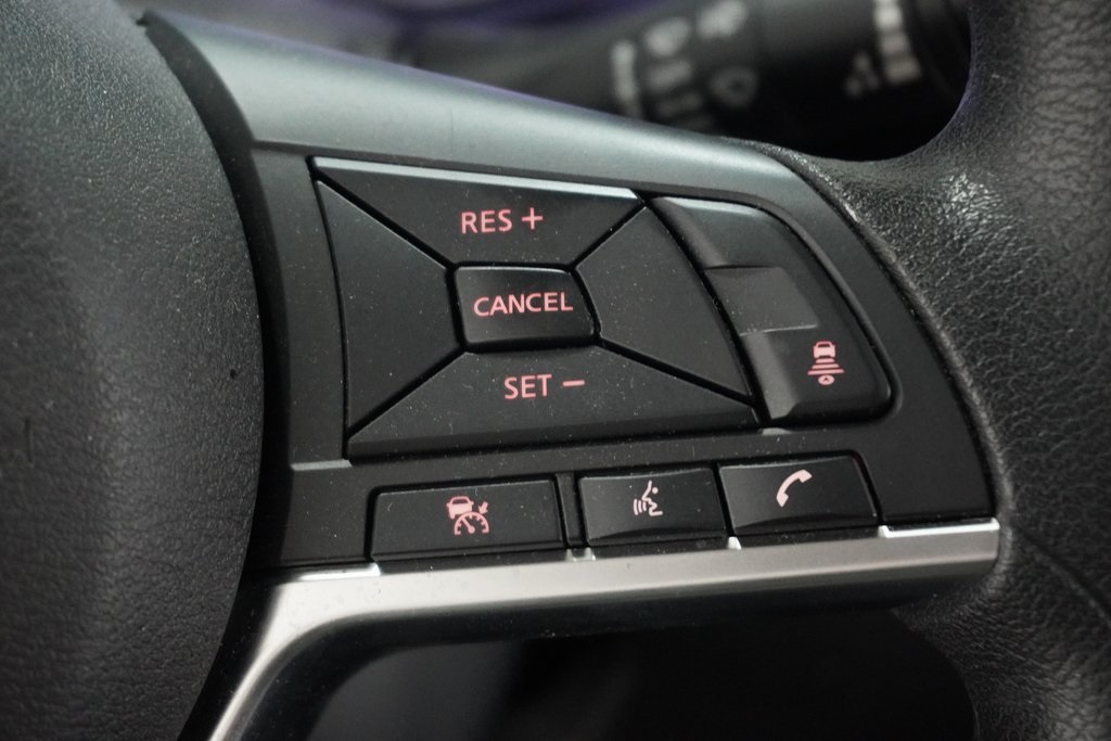 Vehicle image 19 of 29