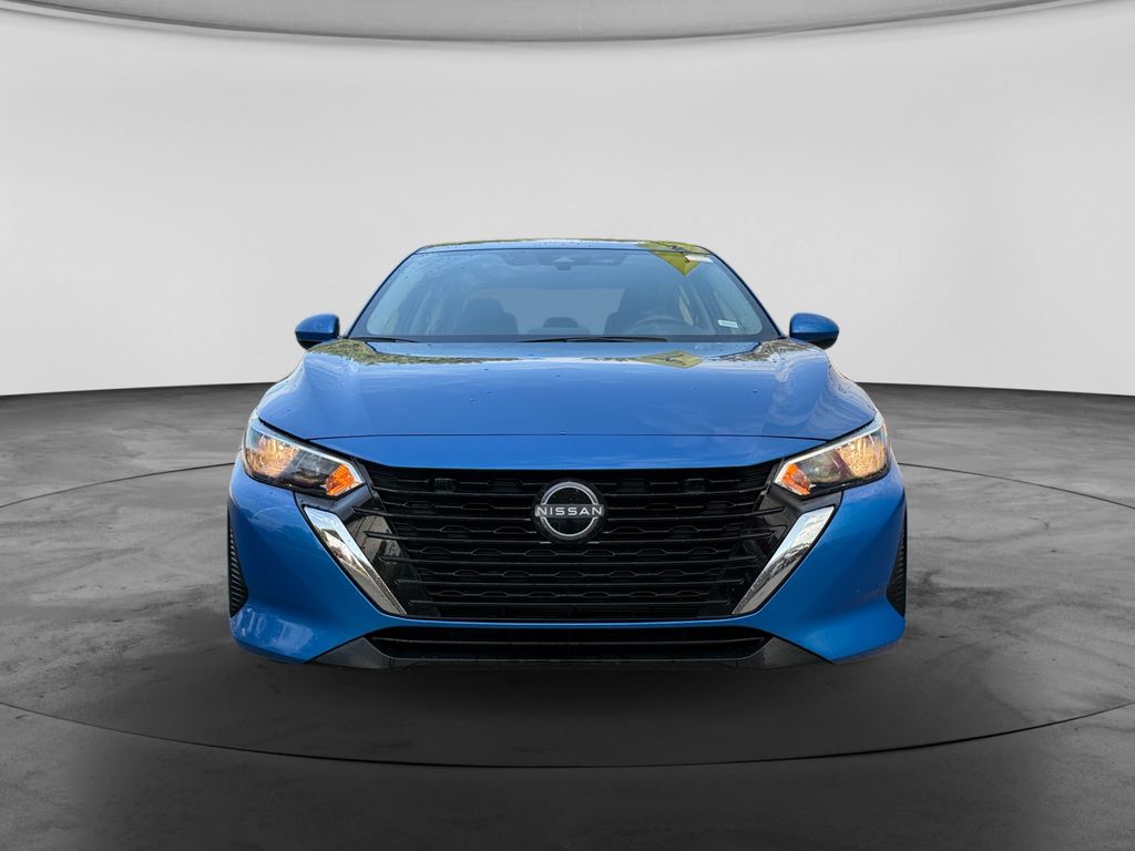 2024 Nissan Sentra SV Image 2 of 52