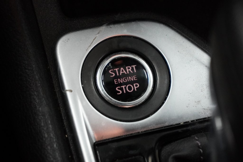 Vehicle image 26 of 30