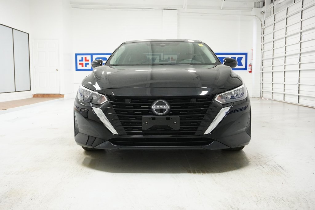 Vehicle image 3 of 30