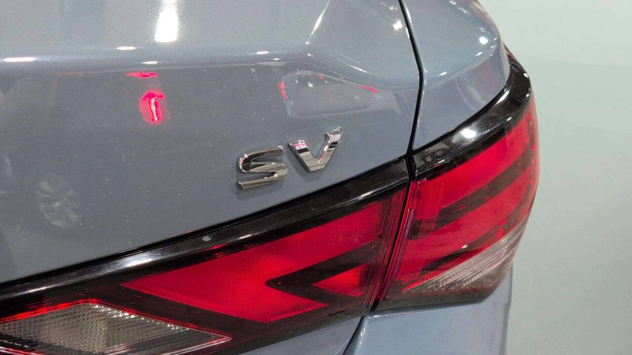 Vehicle image 32 of 32