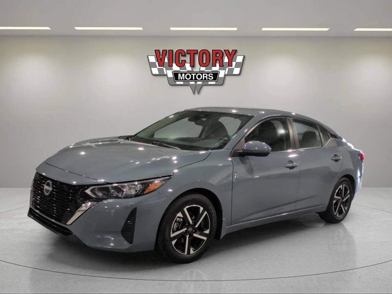 Vehicle image 1 of 32