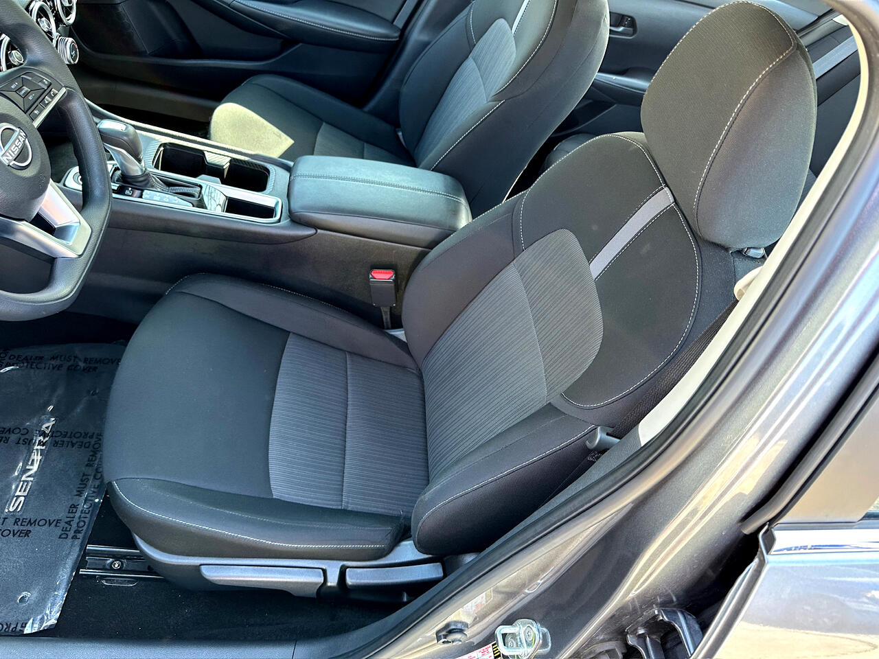 Vehicle image 22 of 44