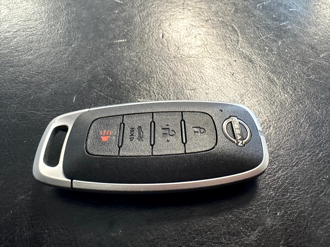 Vehicle image 36 of 44