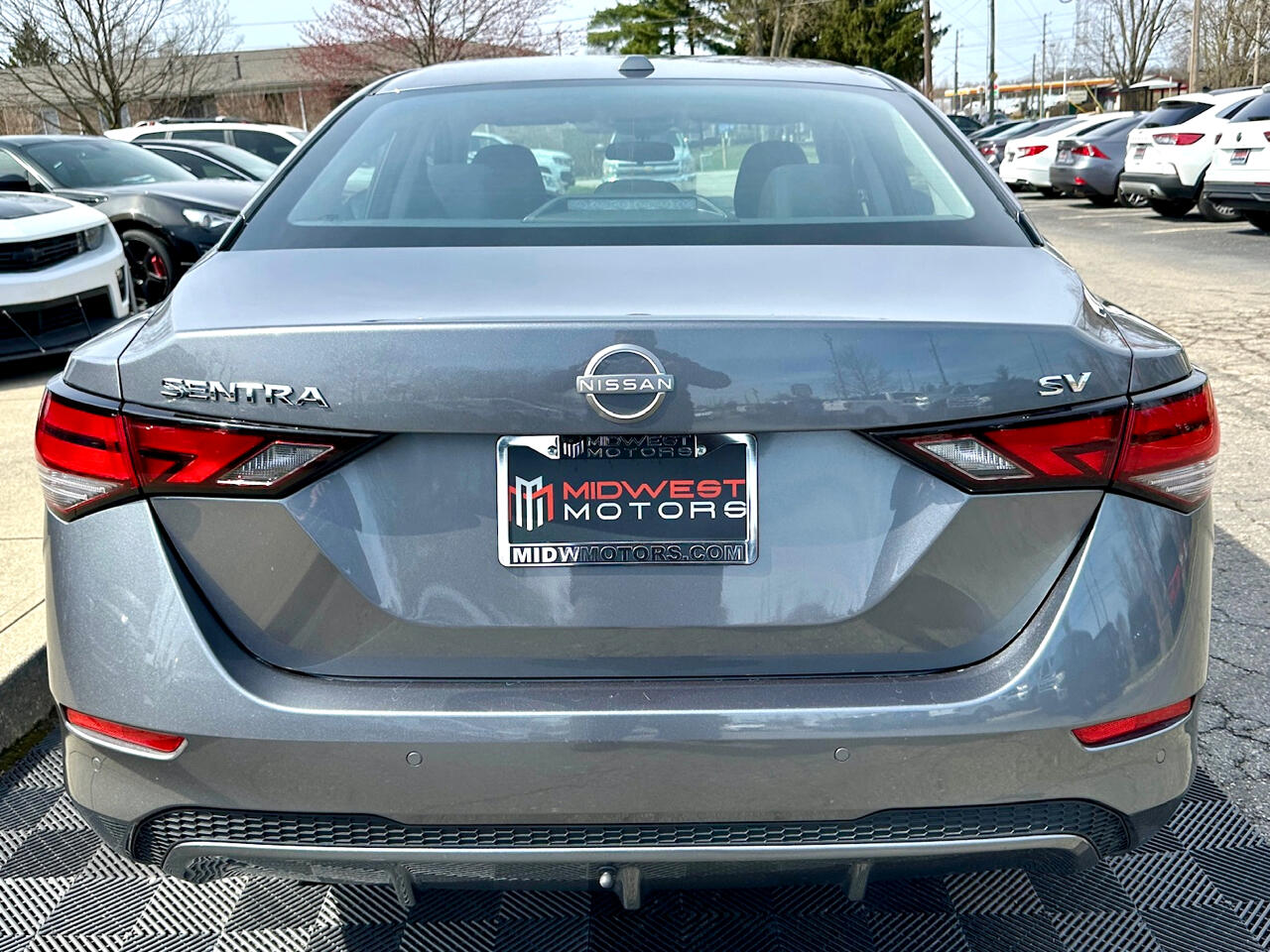 Vehicle image 11 of 44